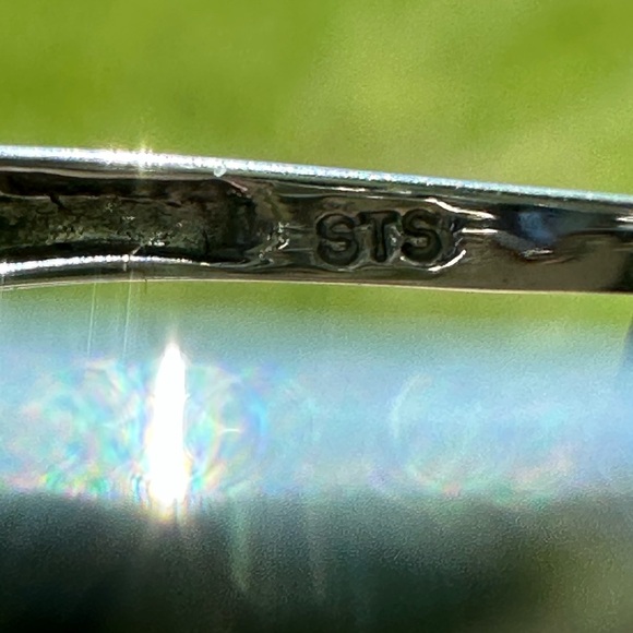 Marquise Tanzanite and Diamond Ring- 14K White Gold (Size 9 US) - Picture 6 of 8